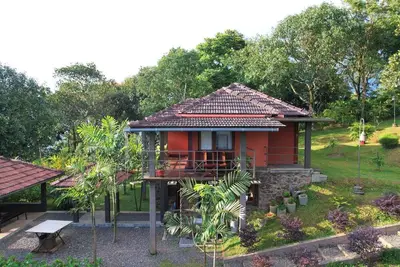 Image de Misty Hogans Hill Station Stay | Entire Stay Near Munnar | Breakfast | Sleeps 10