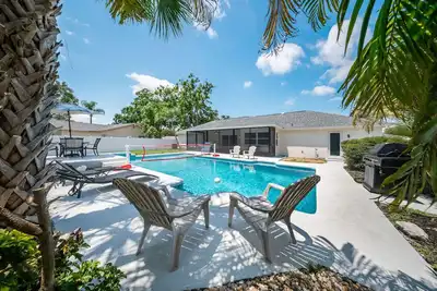 Image de Mediterranean Oasis! Pool, Game Room & Lounging