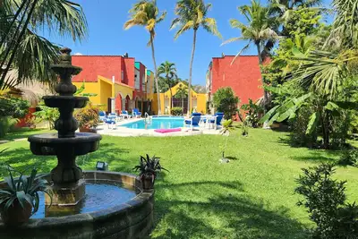 Image de Your Private Estate in the Heart of San Miguel Cozumel.