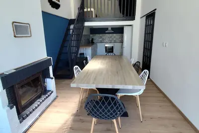 Image de Maison T4 moderne avec terrasse Ă 5 mins Ă pieds des commerces