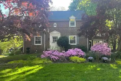 Image de Charming Swarthmore Summer Sublet w\/ Cat sitting opportunity