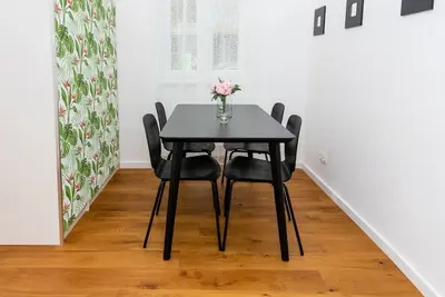 Image de The Central Charming Apartment | By Radiant