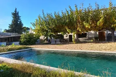 Image de Field and Vine Shelter
