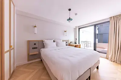 Image de Opera - Une Chambre avec Balcon