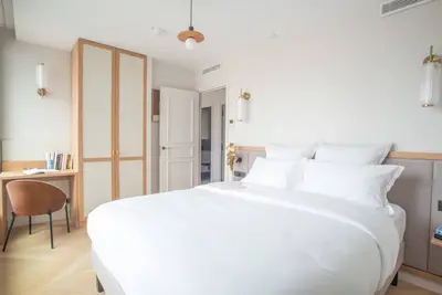 Opera - Une Chambre avec Balcon