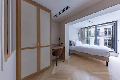 Opera - Apt 2 pièces avec Balcon