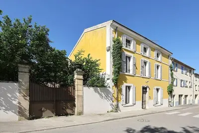 Image de Maison PROVENÇALE Ideale Pour Grandes Familles