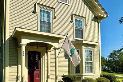 Image de The Captain's Home: Art and History on the Coast of Maine