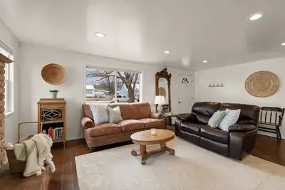 Image de New listing! Charming 3 bedroom home near downtown Kalispell