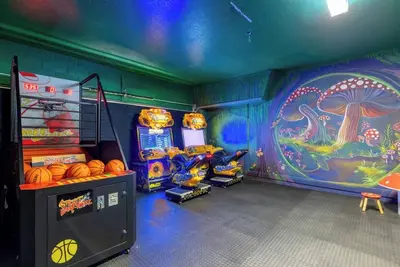Image de Fantastic 6br Themed Encore Home
