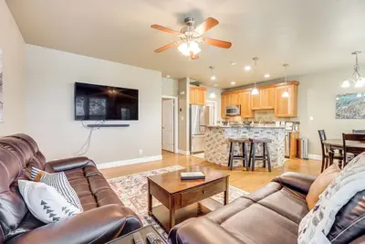 Image de < 1 Mi to Comal Park: Peaceful Duplex w/ Yard!