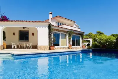 Image de Ensueño CostaBravaSi - Piscine, A\/C, Bbq, wifi