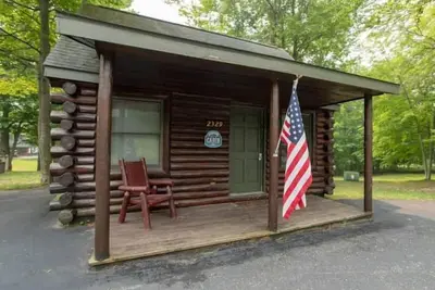 Image de Cabin 2329 - Charming Log Cabin within Private Resort
