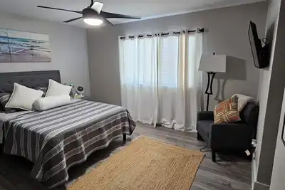 Image de Charming newly renovated 2 bed/2 bath condo in Scottsdale