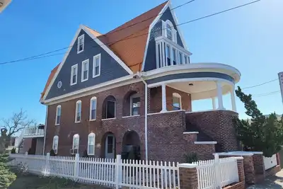 Image de Easy Time Estate-Historic Home by BoardwalkandCasino