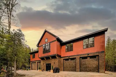 Image de Spacious 4Br CavePoint Stay|Dunes|PetFriendly
