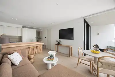Image de Coastal Elegance with Bondi Beach Views