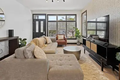 Image de Chic Haven-1 Block to Inlet Boardwalk, Close to All