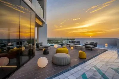 Image de Luxurious apartment with exclusive city views