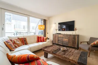 Image de SeaRise with lateral sea view by Interhome