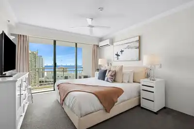 Image de Palm View Getaway with Ocean Views - Mantra