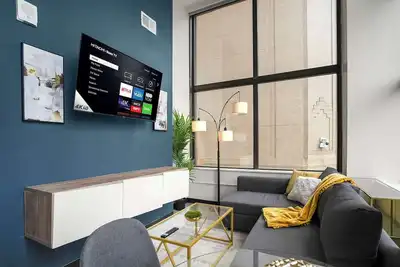 CozySuites Modern 1br in Downtown Pitts #5