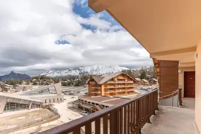 Image de 150m des pistes, appartement pour 8 avec balcon