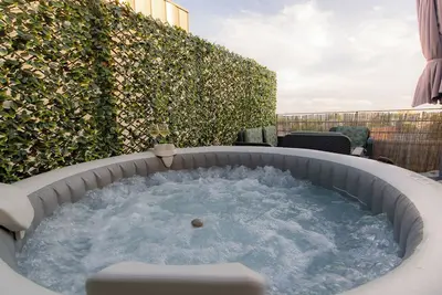 Image de Le Petit Sesame Cosy stade de France jacuzzi terrasse wifi parking
