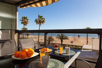 Image de Beachfront apartment Cullera Espacio