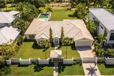 Image de Da White Beachfront House Entertainer near Palm Cove Cairns