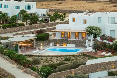 Serene Villa Near Kalafatis Beach