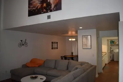 Image de Townhouse Retreat with WiFi, Ac in awesome Ocala