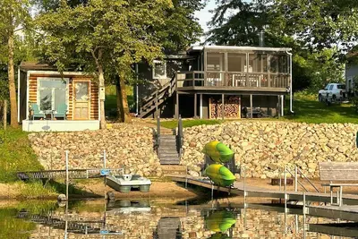 Image de Leaf Lake Haven -A lakeside getaway at its best - summer, fall, winter or spring