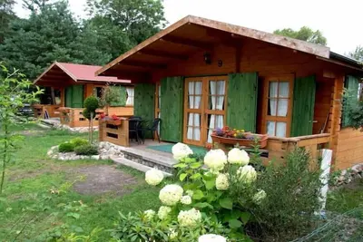 Image de Maisons de vacances de plain-pied au bord du lac, Jeleń