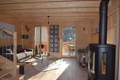 Image de Chalet, 250m des commerces, cheminée ou poêle à bois, parking, casier à ski, 140m², Valloire