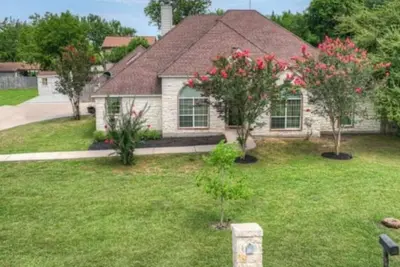 Image de This beautiful Charming 3-bedroom house with WiFi, Ac in lovely San Marcos