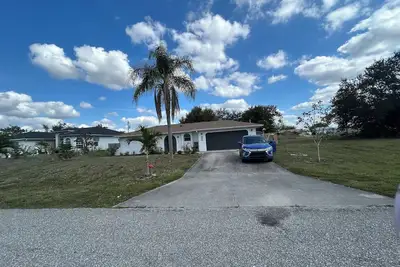 Image de Charming  and peaceful 2-bed  2 bath house with WiFi, Ac. for Fam kids and pets