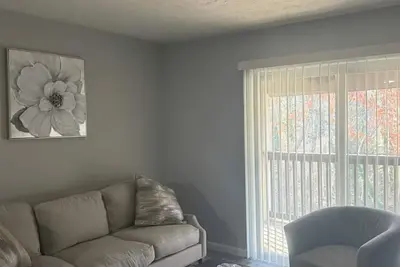 Image de Charming 2-bedroom apartment in Stone Mountain