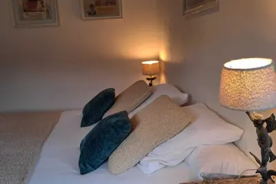 Image de Renovated Farm House Bed breakfast close to Macon