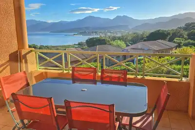 Image de Splendide T3 avec vue imprenable, à seulement 300m de la plage de la Roya
