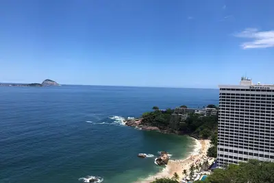 Image de House in Vidigal with incredible sea views
