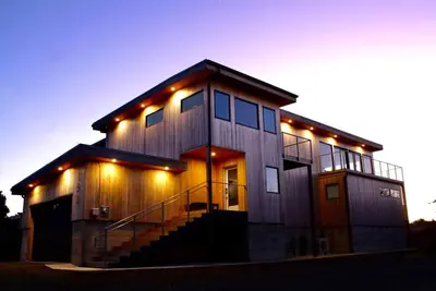 Image de Oceanfront Getaway w/Stunning Views & Soaking Tub