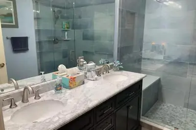 Image de Right Direction Rentals 3 Bedroom Townhome 9306