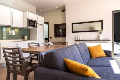 Image de Luxury 2 bedroom 2 bathroom apartment with balcony