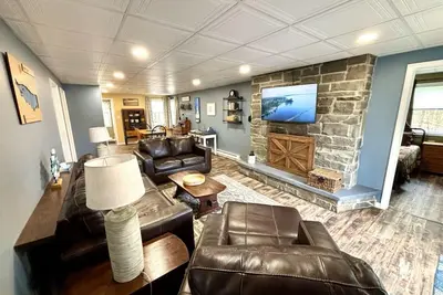 Image de Tranquil 3 bedroom Sylvan Beach Cottage - Pets Ok-See our New Year Special Below