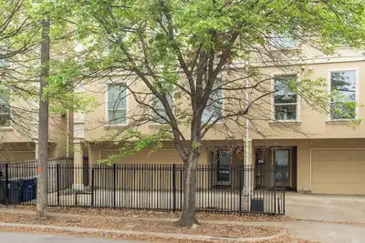 Image de Modern 3br Home with King & Queens in Oak Lawn