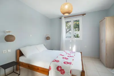 Image de Appartement \"deux chambres\" avec jardin partagé, Wi-Fi et climatisation