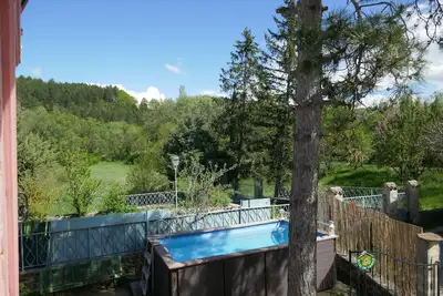 Image de Maison de vacances avec piscine, jardin et Wi-Fi : Grand Gîte Au Pays des Lavandes