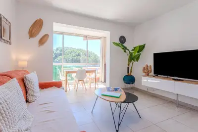 Image de Appartement 'Azur Et Lavande' avec terrasse privée et Wi-Fi