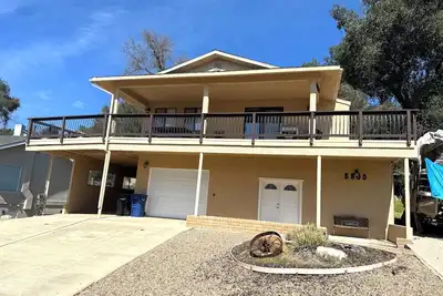 Image de Circle Oak Lake View Family Home